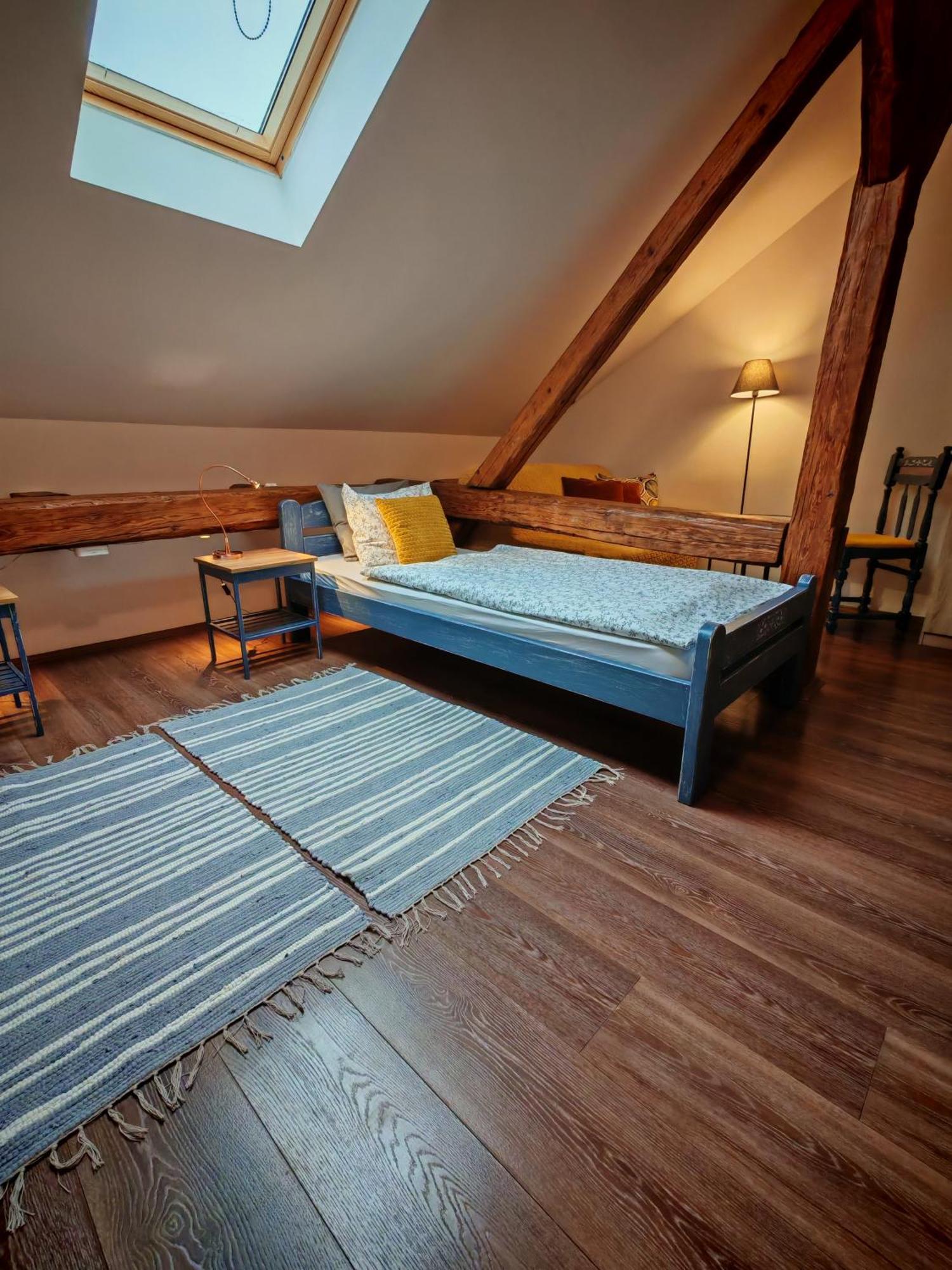 Guest House Relic Zombor Kültér fotó
